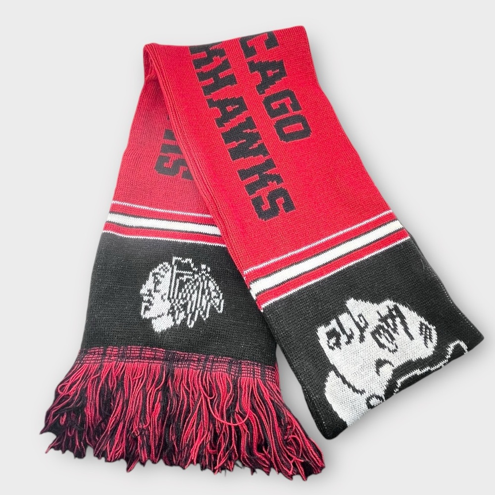 CHICAGO BLACKHAWKS NHL red/black winter fringe scarf